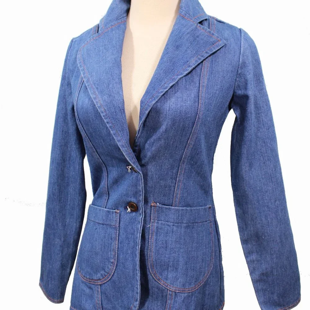 SOLD Vintage Wrangler Fitted Blue Jean Jacket Denim Blazer 2 Buttons - Picture 2 of 4